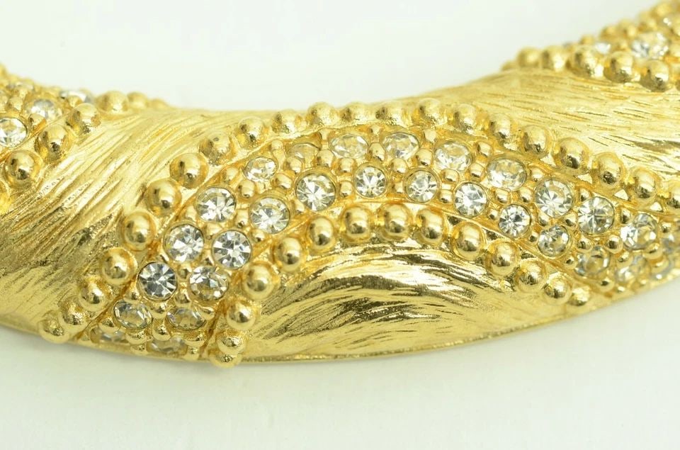 AUTHENTIC CHRISTIAN DIOR COLLAR NECKLACE RHINESTONE GP BAR EMBLEM CHAIN JEWELRY: AUTHENTIC CHRISTIAN DIOR COLLAR NECKLACE RHINESTONE GP BAR EMBLEM CHAIN JEWELRY Authentic Christian Dior Collar Necklace Rhinestone GP Bar Emblem Chain Jewelry AUTHENTIC CHRISTIAN DIOR COLLAR NECKLACE