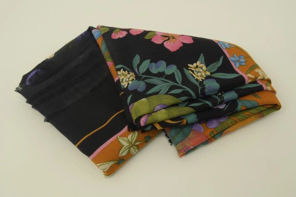 AUTHENTIC GUCCI ORANGE BLACK FRINGE SCARF 90CM WOOL SILK FLORAL FLOWERS: AUTHENTIC GUCCI ORANGE BLACK FRINGE SCARF 90CM WOOL SILK FLORAL FLOWERS Authentic Gucci Orange Black Fringe Scarf 90cm Wool Silk Floral Flowers Authentic Gucci Orange Black Fringe Scarf 90cm Wool Silk
