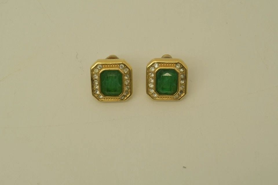 AUTHENTIC CHRISTIAN DIOR PIERCED EARRINGS GREEN GEMSTONE RHINESTONE GP JEWELRY (1 of 2)