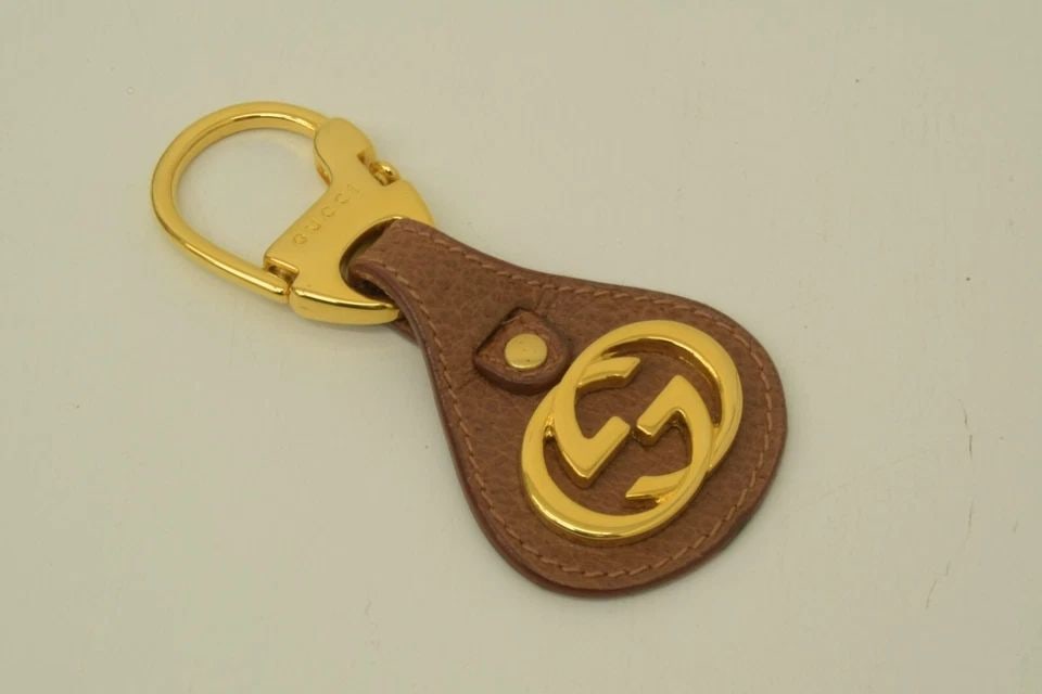 AUTHENTIC GUCCI LEATHER TAG KEYCHAIN GOLD PLATED GG LOGO CLIP ACCESSORY CHARM (1 of 2)
