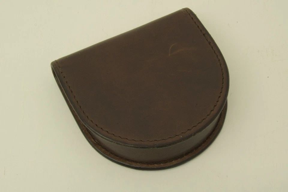AUTHENTIC GUCCI BROWN WALLET LEATHER COIN CASE HALF CIRCLE MONEY POUCH (1 of 2)