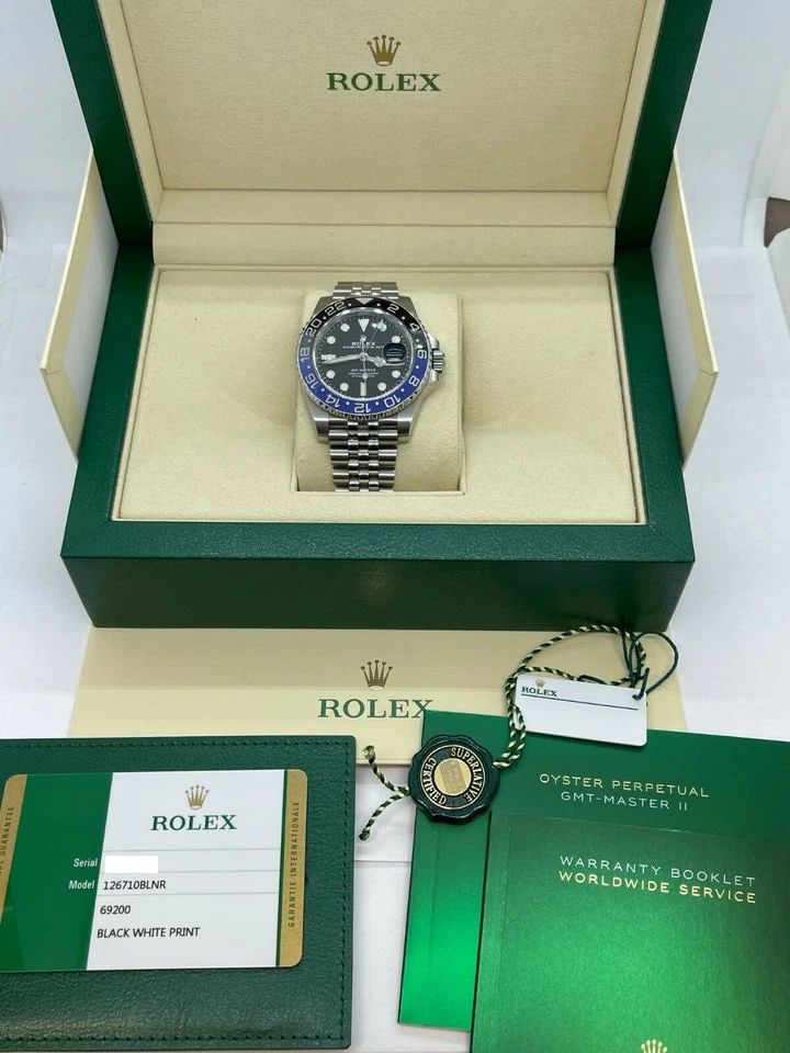 ROLEX GMT-MASTER II 126710BLNR STEEL AUTOMATIC WATCH JUBILEE - COMPLETE (1 of 1)