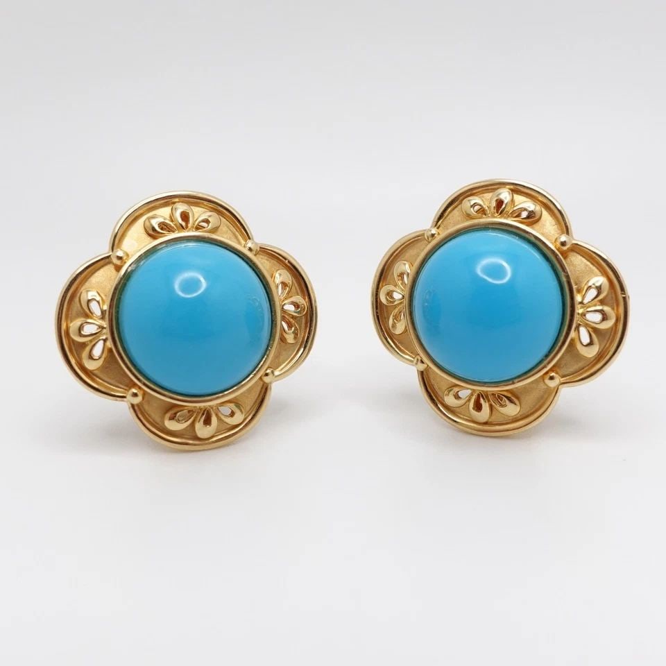 18K YELLOW GOLD TURQUOISE GEMSTONE FLOWER OMEGA BACK STUD EARRINGS: 18K YELLOW GOLD TURQUOISE GEMSTONE FLOWER OMEGA BACK STUD EARRINGS 18K Yellow Gold Turquoise Gemstone Flower Omega Back Earrings Height - 0.90" Gemstone Size - 13mm Total Weight - 18.6 Grams