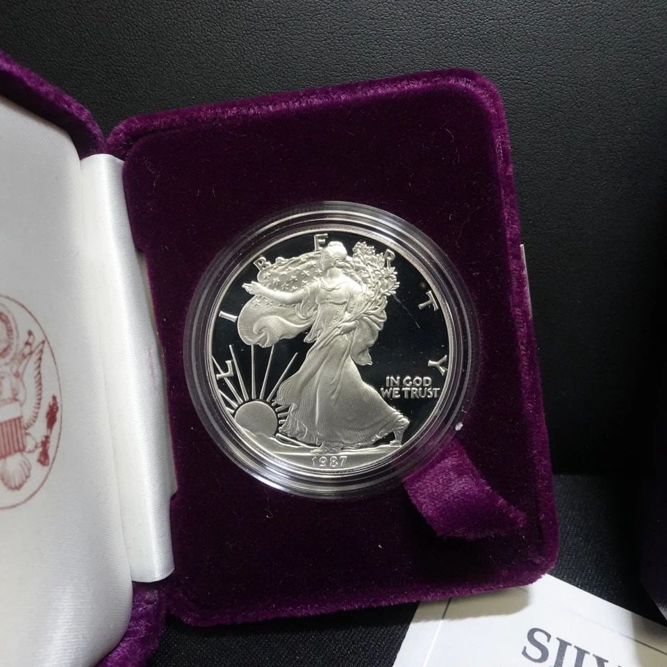 1987 S U.S MINT AMERICAN EAGLE 1 OZ SILVER PROOF DOLLAR COA & BOX #Q1 (1 of 1)