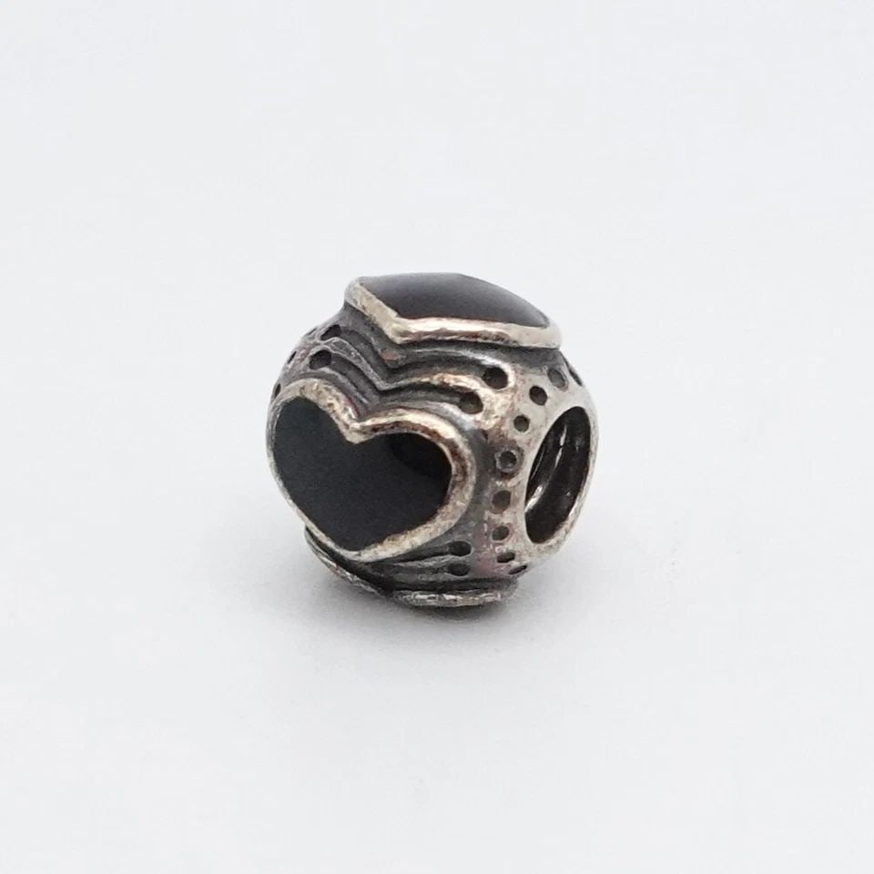 AUTHENTIC PANDORA STERLING SILVER 2011 MIDNIGHT BLACK ENAMEL HEART BEAD CHARM (1 of 2)