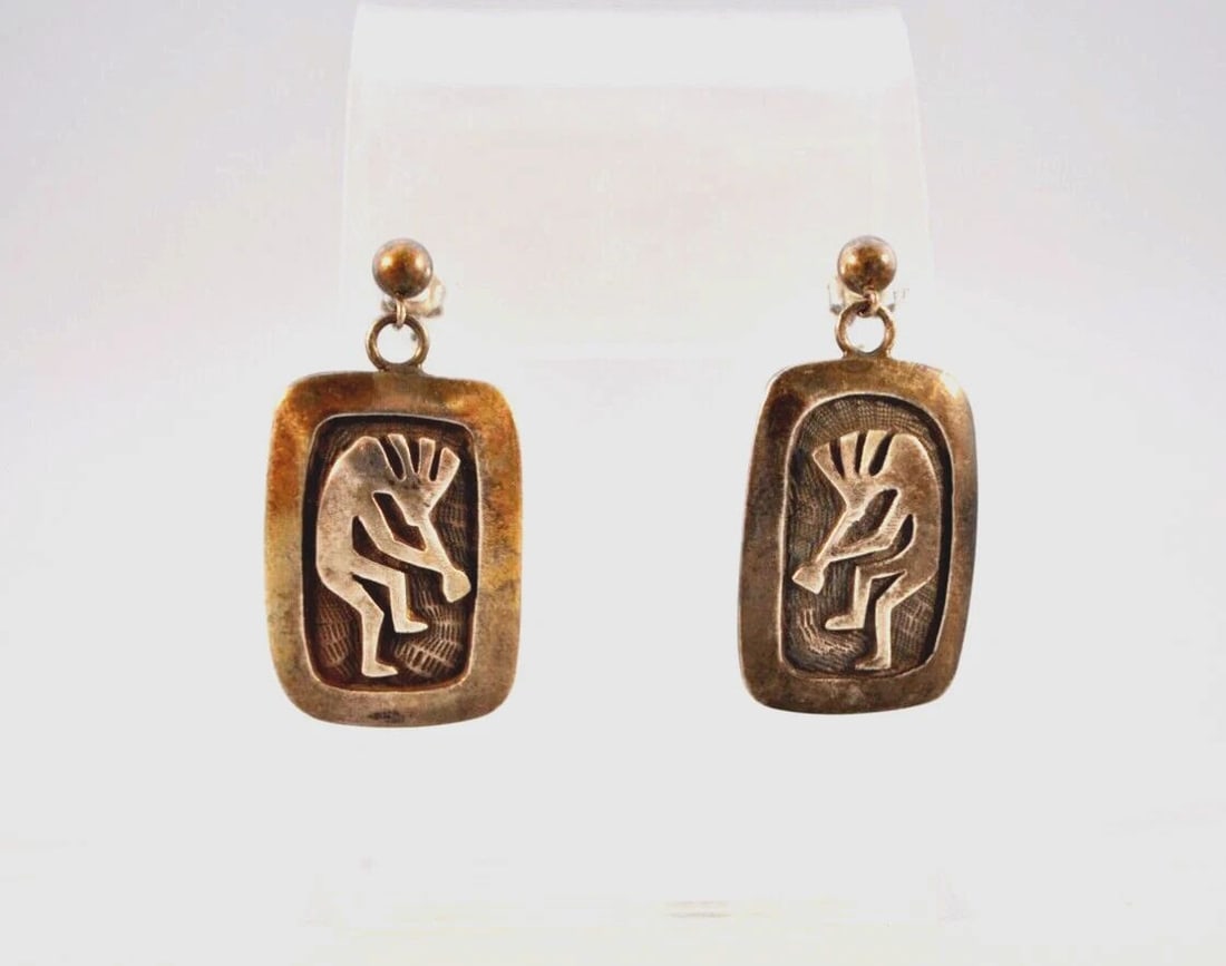 BERNARD DAWAHOYA 1935-2011 HOPI STERLING SILVER EARRINGS KOKOPELLI 1 5/8" DROP (1 of 1)