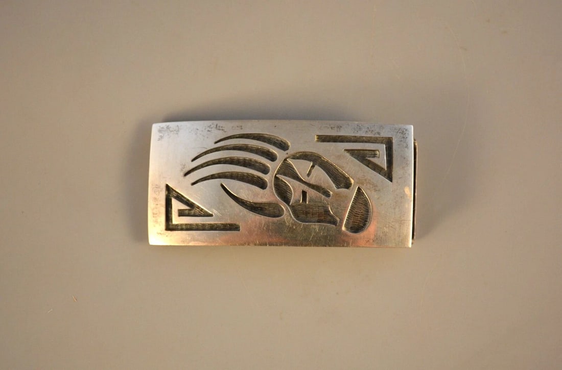VINTAGE HOPI SILVER BELT BUCKLE - BADGER PAW - DANIEL PHILLIPS - HOPI CRAFTS (1 of 2)