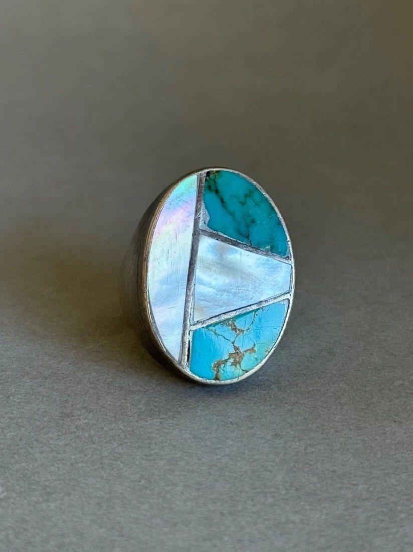 OLD PAWN ZUNI STERLING SILVER W INLAID TURQUOISE AND SHELL RING SIZE 14: OLD PAWN ZUNI STERLING SILVER W INLAID TURQUOISE AND SHELL RING SIZE 14 Old Pawn Zuni Sterling Silver with Inlaid Turquoise and Mother of Pearl Ring Size 14 ..1 3/8" Tall ..54.4 Grams ..