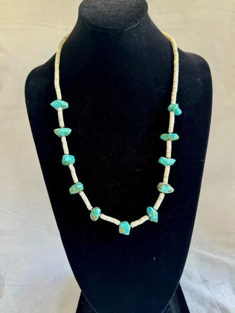 OLD PAWN NAVAJO TURQUOISE AND SHELL NECKLACE WITH SILVER BEADS 24.5 (1 of 1)