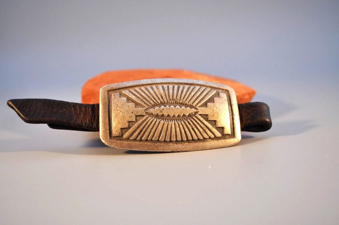 OLD PAWN NAVAJO STERLING SILVER CONCHO PENDENT WITH OLD LEATHER SIGNED AE (1 of 2)