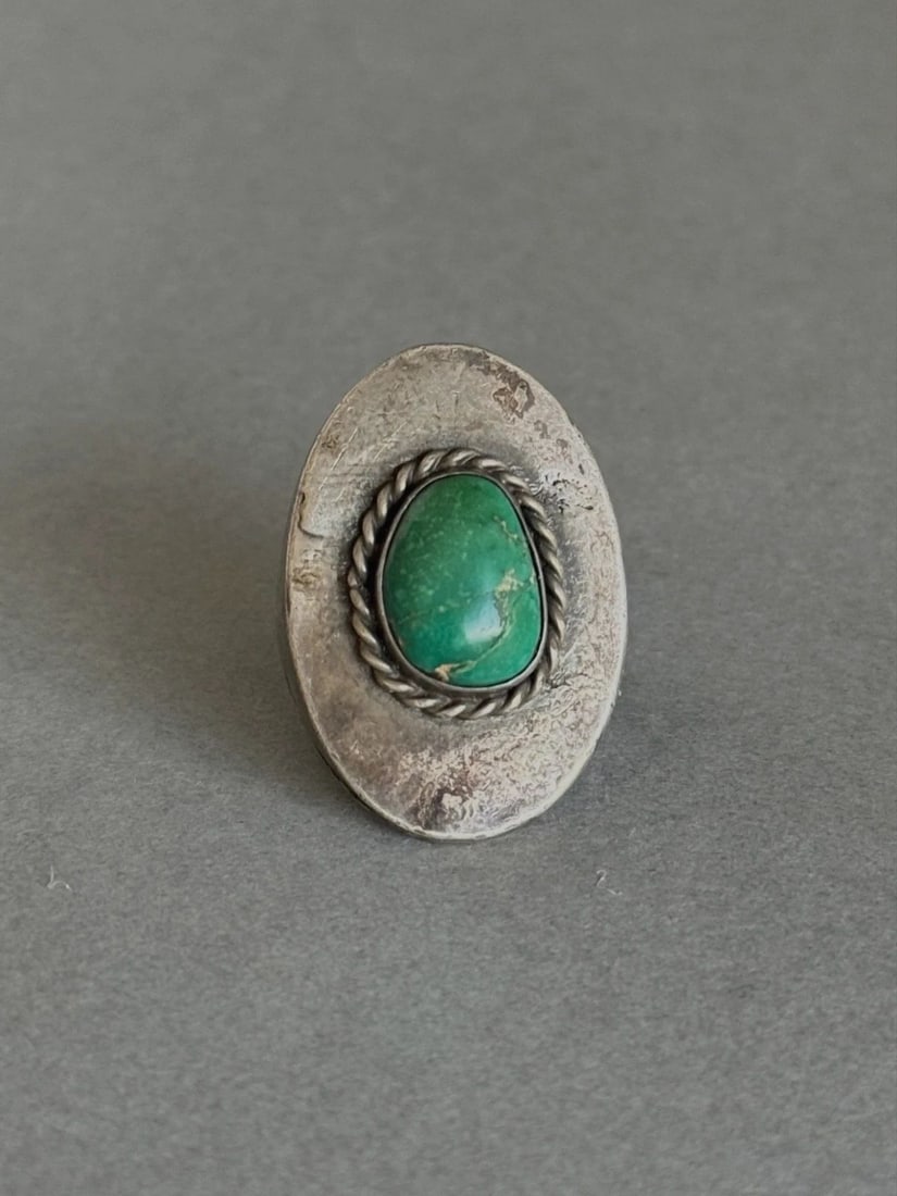 OLD PAWN NAVAJO STERLING SILVER AND TURQUOISE RING. SIZE 9 1/4: OLD PAWN NAVAJO STERLING SILVER AND TURQUOISE RING. SIZE 9 1/4 Old Pawn Navajo Sterling Silver and Turquoise Ring. Size 9 1/4 1 1/4” Tall .. 26 grams