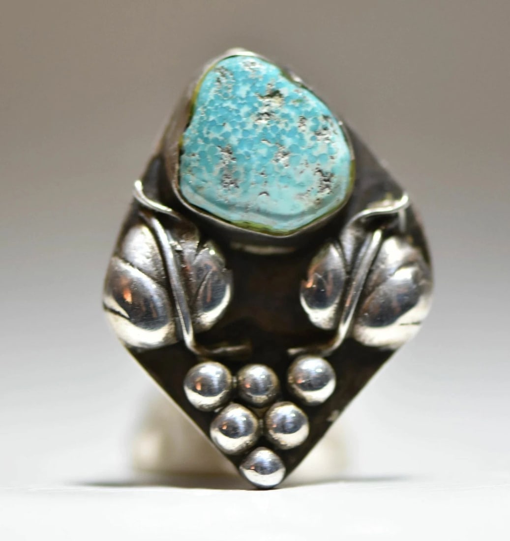 TURQUOISE RING NAVAJO LEAVES FLORAL STERLING SILVER (1 of 1)