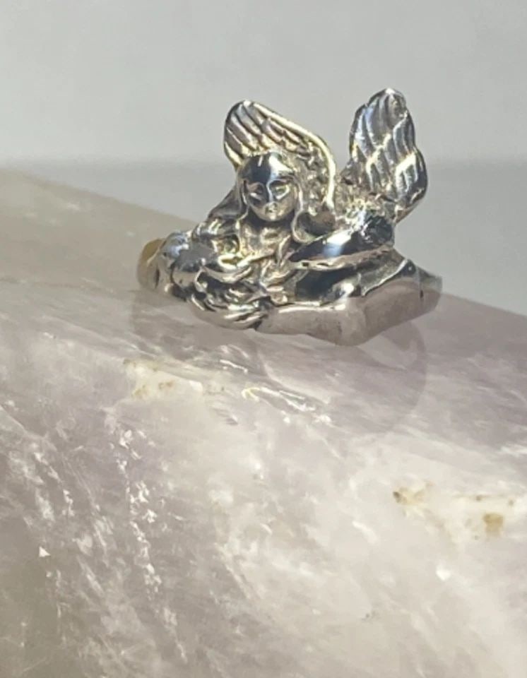 FACE RING BIRD SIZE 6.75 FIGURATIVE BAND STERLING SILVER WOMEN GIRLS: FACE RING BIRD SIZE 6.75 FIGURATIVE BAND STERLING SILVER WOMEN GIRLS Face ring bird size 6.75 figurative band sterling silver women girls Size 6.75 Weight 3.5g Widest part of band 5/8" Thinnest part o