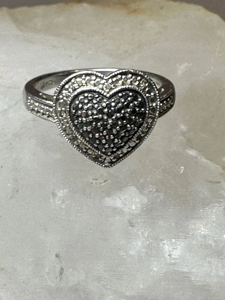 HEART RING VALENTINE LOVE BAND SIZE 6.50 STERLING SILVER WOMEN (1 of 2)