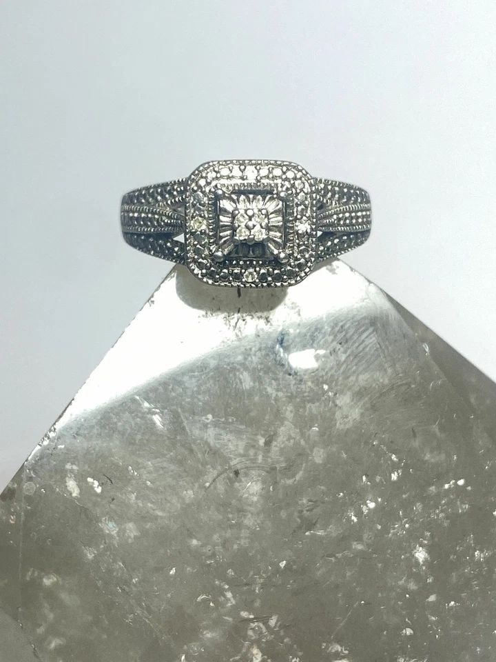 COCKTAIL RING SIZE 6.75 WEDDING STERLING SILVER WOMEN GIRLS: COCKTAIL RING SIZE 6.75 WEDDING STERLING SILVER WOMEN GIRLS cocktail ring wedding sterling silver women girls Size 6.75 Weight 4.1g Length. 3/8" Width 3/8" Thinnest part 1/8"