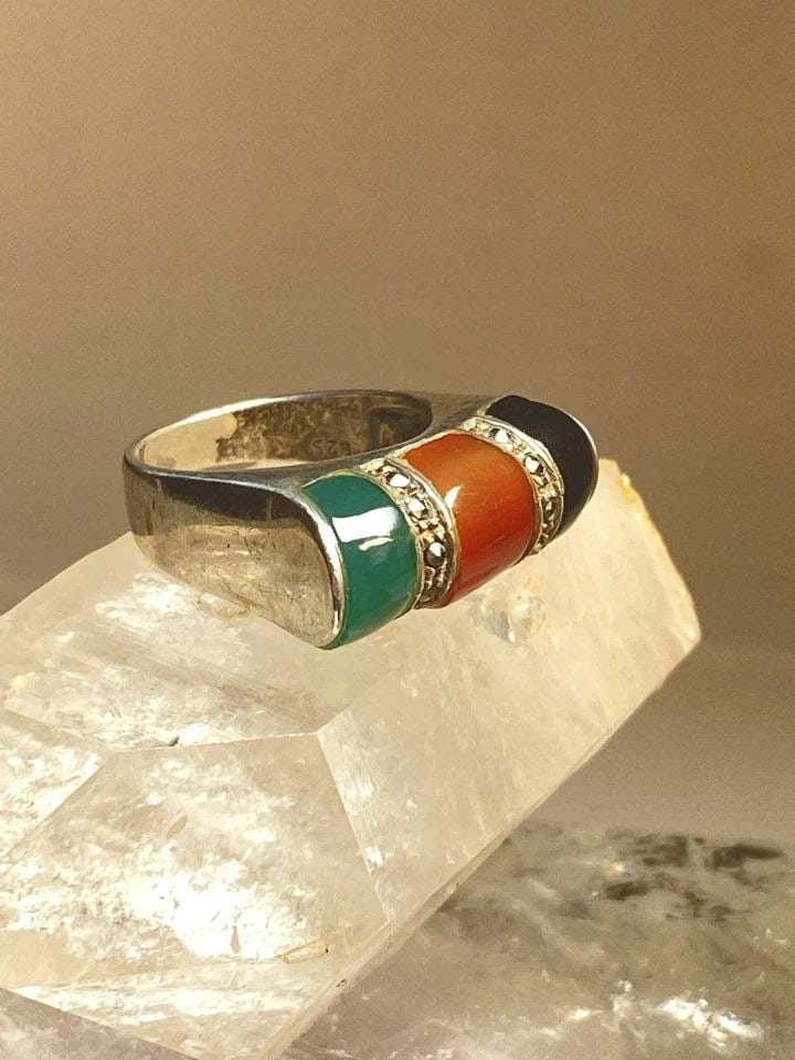 CARNELIAN RING SIZE 6.25 ONYX MARCASITES STERLING SILVER RING WOMEN (1 of 2)