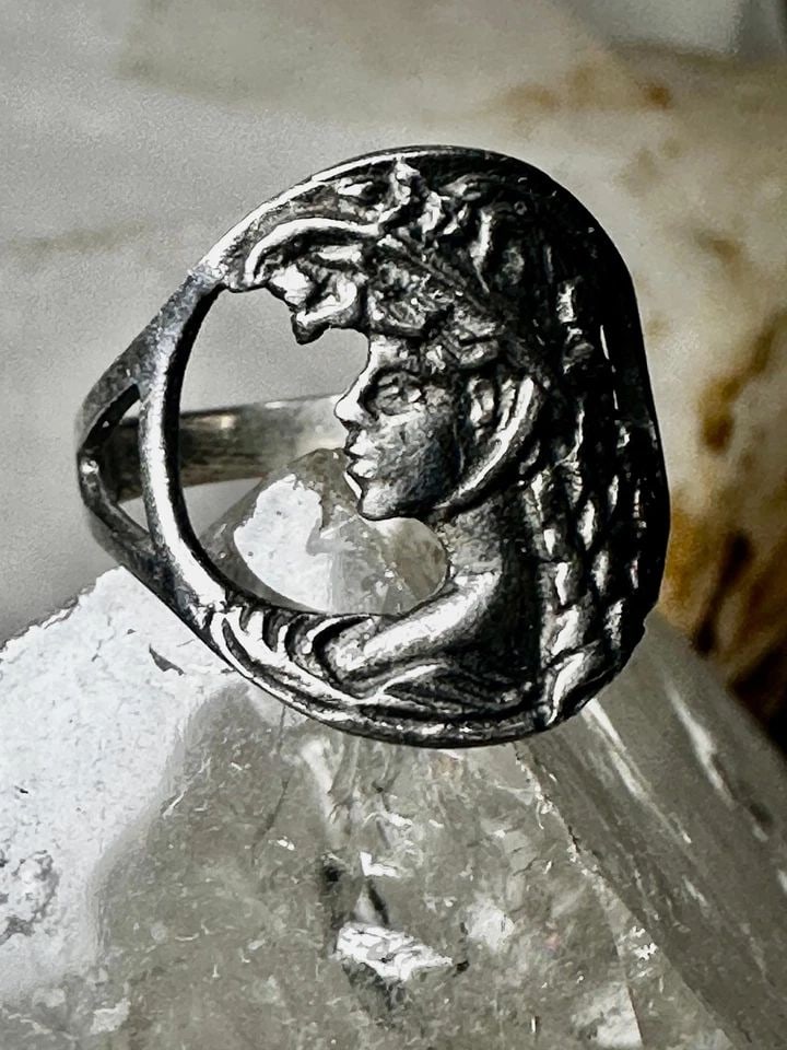 LADY FACE RING SIZE 4.50 ART DECO STERLING SILVER BAND WOMEN (1 of 2)