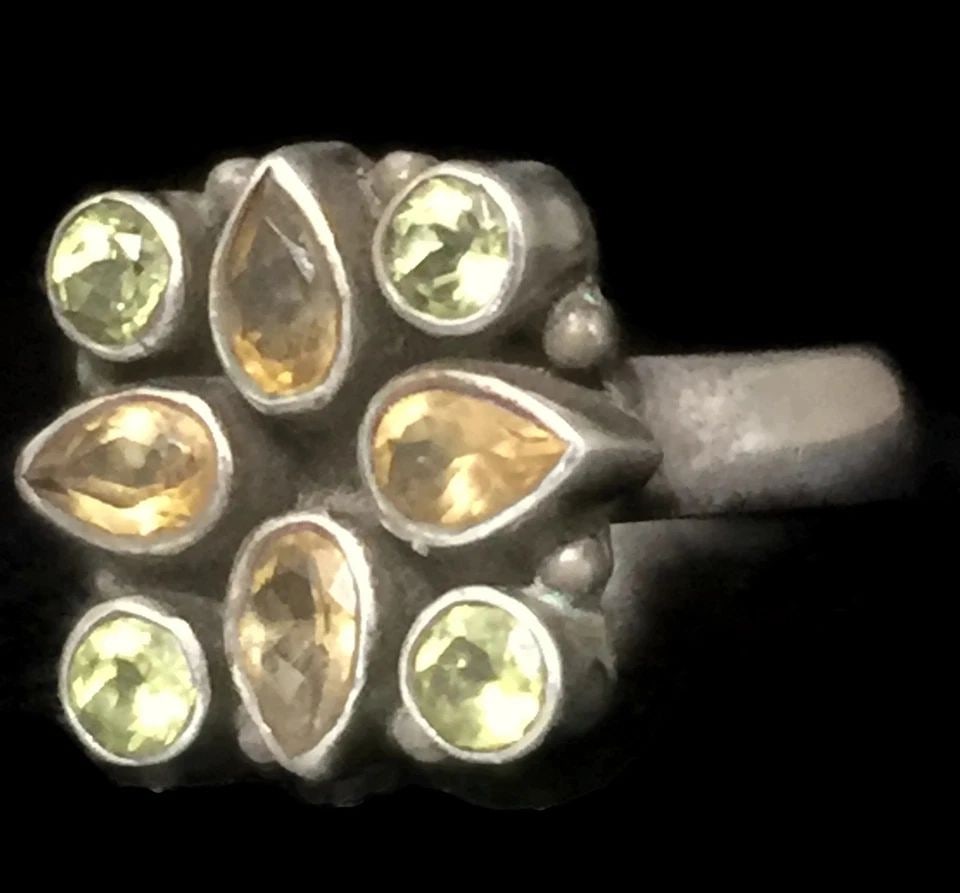VINTAGE PERIDOT YELLOW TOPAZ STERLING SILVER RING PINKY BAND SIZE 4.7 GIRLS (1 of 1)