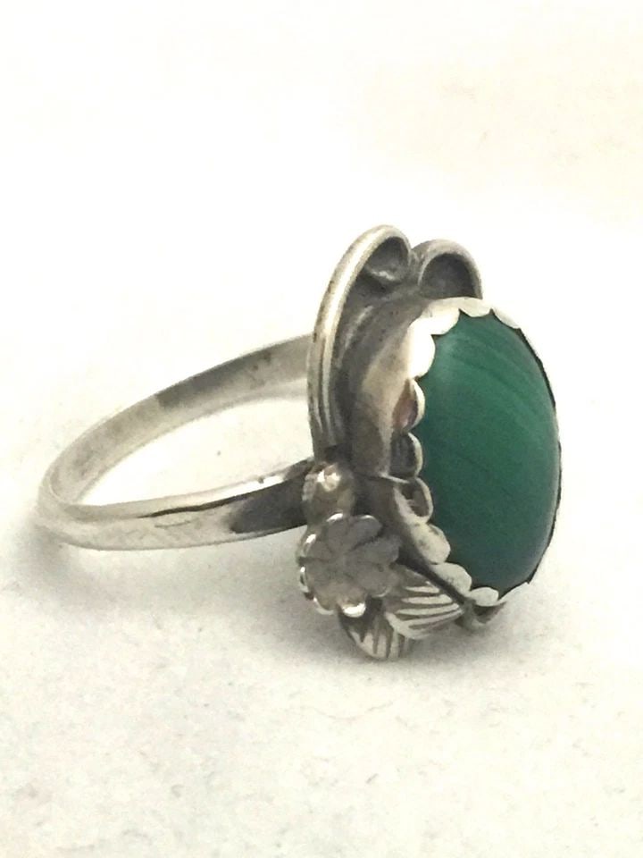 VINTAGE STERLING SILVER SOUTHWEST ROUND MALACHITE RING SIZE 11.25 (1 of 2)