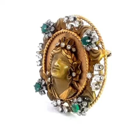MARIO BOSCHI EMERALD ATHENA PENDANT/PIN CAMEO 18K GOLD FLORAL ROUND NY: MARIO BOSCHI EMERALD ATHENA PENDANT/PIN CAMEO 18K GOLD FLORAL ROUND NY This is an authentic signed Mario Boschi 18k and 8k yellow and white gold pendant/pin. It features the famous Roman goddess Athen