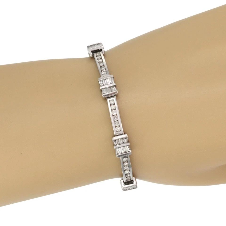 ELEGANT 5.00CT DIAMOND 14K WHITE GOLD BAR LINK BRACELET LIQUIDATION!: ELEGANT 5.00CT DIAMOND 14K WHITE GOLD BAR LINK BRACELET ! 2841 Elegant 5.00ct Diamond 14k White Gold Bar Link Bracelet ! Description This elegant bracelet is crafted from 14k white gold featuring alte