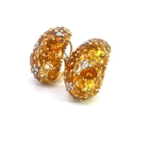 CITRINE DIAMOND HUGGIE EARRINGS 18K YELLOW GOLD LARGE OVAL DOME STYLE: CITRINE DIAMOND HUGGIE EARRINGS 18K YELLOW GOLD LARGE OVAL DOME STYLE This is a magnificent pair of 18k yellow gold earrings, they feature a large curved long dome shape front filled with orange and y