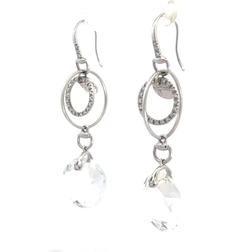 GUCCI DIAMOND GOLD EARRINGS 18K WHITE HORSEBIT HOOP DANGLE STYLE: GUCCI DIAMOND GOLD EARRINGS 18K WHITE HORSEBIT HOOP DANGLE STYLE Chic and authentic from Gucci, these beautiful earrings are crafted from 18k white gold featuring wire hook top and a horsebit bail wit