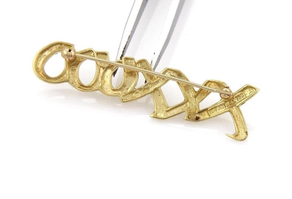 TIFFANY & CO. PICASSO 18K YELLOW GOLD XXOO BROOCH PIN LIQUIDATION!: TIFFANY & CO. PICASSO 18K YELLOW GOLD XXOO BROOCH PIN ! Tiffany & Co. Picasso 18k Yellow Gold XXOO Brooch Pin ! Description This lovely authentic pin is from Tiffany & Co. by designer Paloma Picasso f
