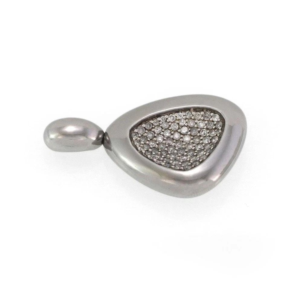 ROBERTO COIN CAPRI PLUS 1.00CT DIAMOND 925 SILVER FANCY PENDANT LIQUIDATION: ROBERTO COIN CAPRI PLUS 1.00CT DIAMOND 925 SILVER FANCY PENDANT Roberto Coin Capri Plus 1.00ct Diamond 925 Silver Fancy Pendant Description This is an authentic pendant by Roberto Coin from his Capri 