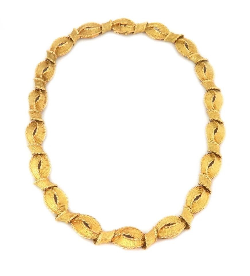 TIFFANY & CO . GOLD NECKLACE VINTAGE COLLAR 18K YELLOW FANCY LINK FRANCE (1 of 2)