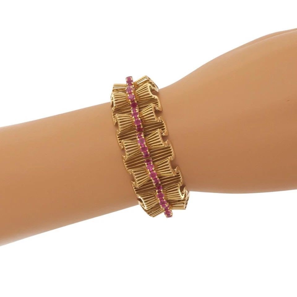 TIFFANY & CO. RUBY BRACELET 18K YELLOW GOLD FANCY BOW TIE LINK (1 of 1)