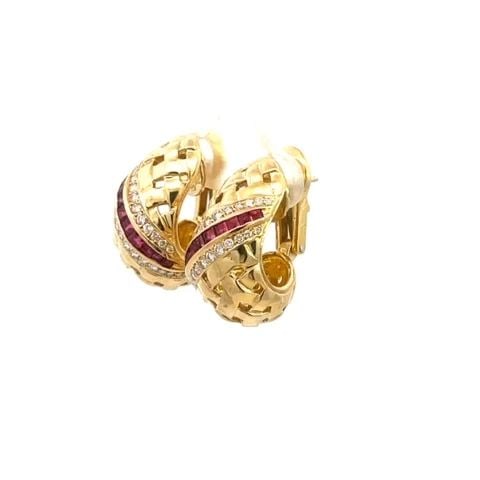 TIFFANY & CO. VANNERIE GOLD EARRINGS RUBY DIAMOND 18K YELLOW HUGGIE: TIFFANY & CO. VANNERIE GOLD EARRINGS RUBY DIAMOND 18K YELLOW HUGGIE From the Vannerie Collection by Tiffany & Co. This lovely pair of earrings are crafted from 18k yellow gold featuring a basket woven
