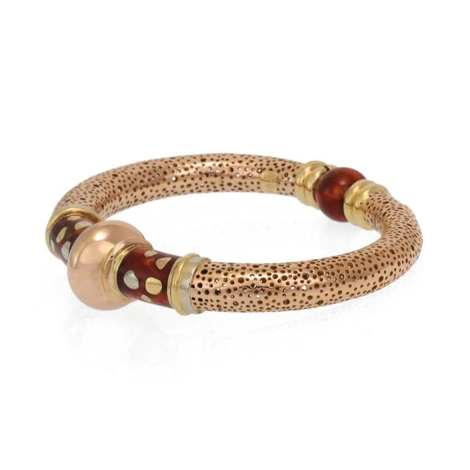 LA NOUVELLE BAGUE GOLD BRACELET ENAMEL 18K TRI COLOR GOLD TUBE BANGLE: LA NOUVELLE BAGUE GOLD BRACELET ENAMEL 18K TRI COLOR GOLD TUBE BANGLE La Nouvelle Bague Enamel 18k Tri Color Gold Tube Bangle Description This is an authentic bangle from Nouvell Bague, it is crafted 