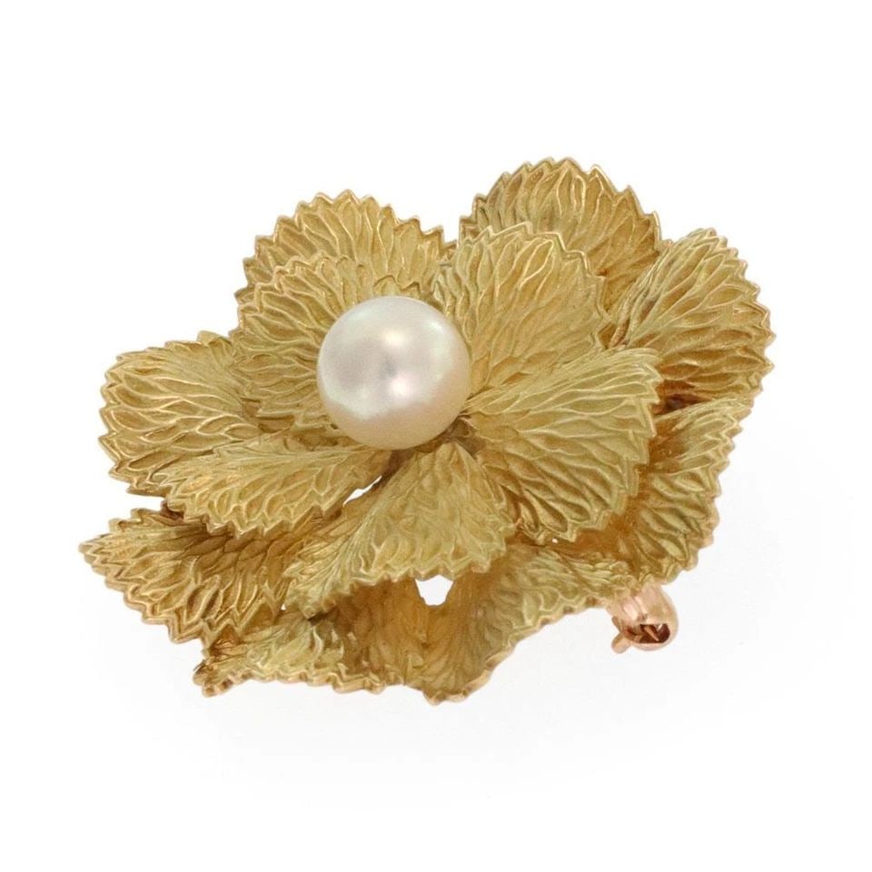 TIFFANY & CO. PEARL FLOWER BROOCH 18K YELLOW GOLD (1 of 2)