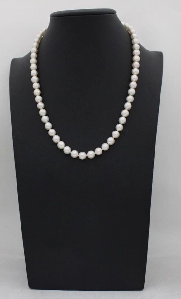 MIKIMOTO 18K YELLOW GOLD 7-7.5MM AKOYA CULTURED PEARL STRAND 18" NECKLACE: MIKIMOTO 18K YELLOW GOLD 7-7.5MM AKOYA CULTURED PEARL STRAND 18" NECKLACE MIKIMOTO 18K YELLOW GOLD 7-7.5MM AKOYA CULTURED PEARL STRAND 18" NECKLACE Description Mikimoto 18K Yellow Gold 7-7.5mm Akoya C