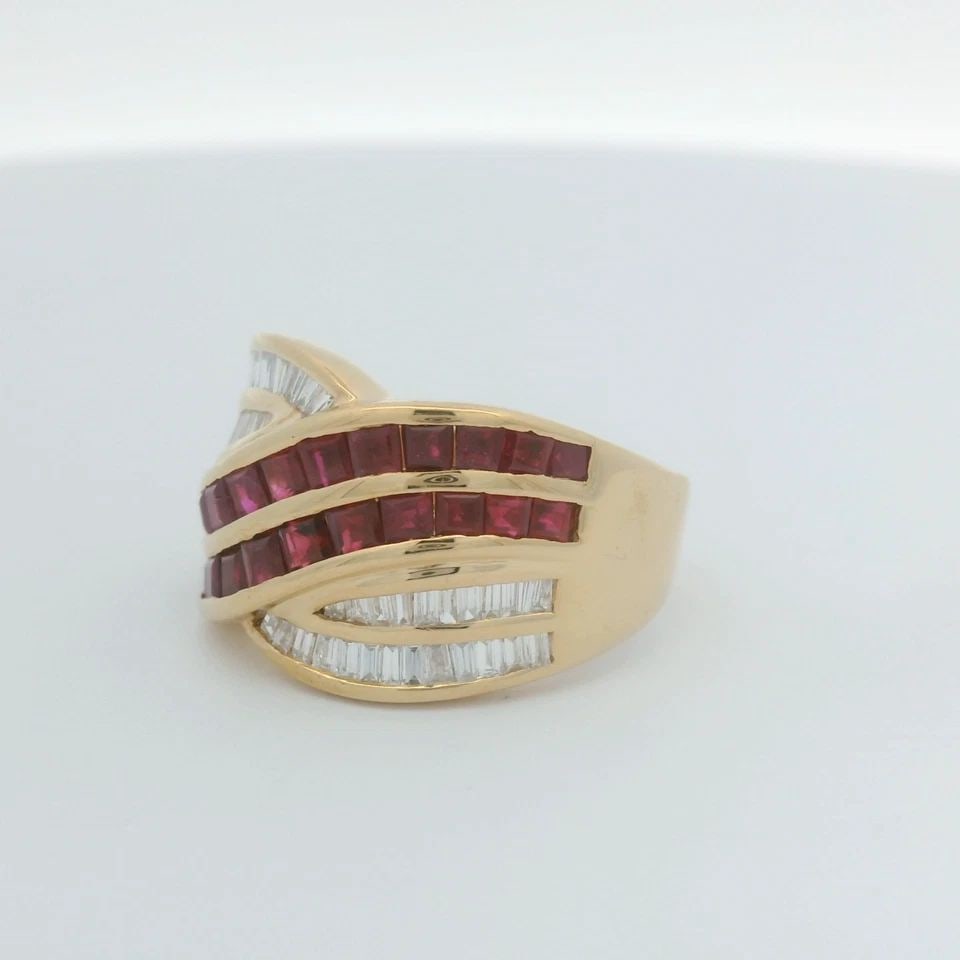 LEVIAN 18K YELLOW GOLD BAGUETTE DIAMOND & RUBY CROSSOVER RING BAND RING SIZE 6 (1 of 2)