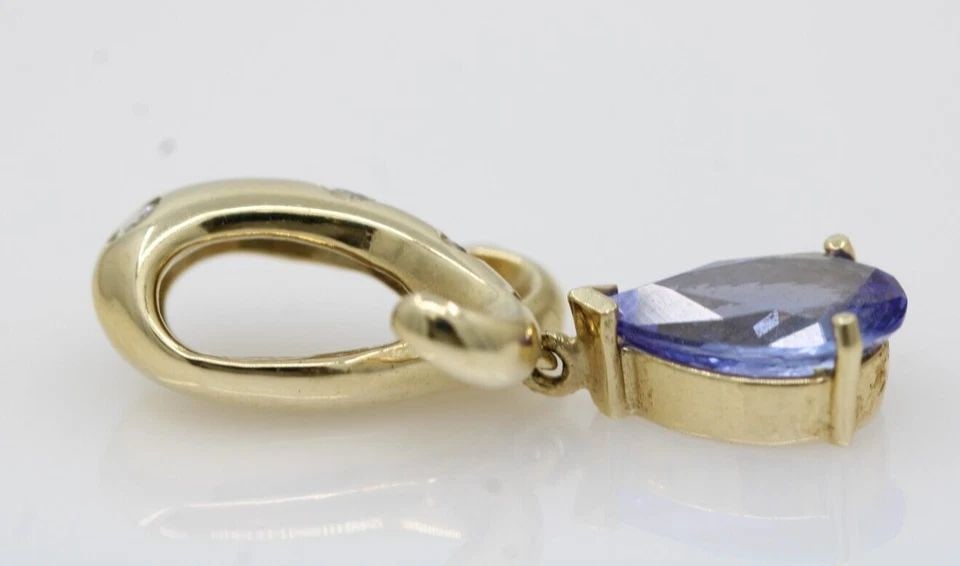 LEVIAN 14K YELLOW GOLD BLUE TANZANITE & DIAMOND PENDANT 3.2 GRAMS (1 of 1)