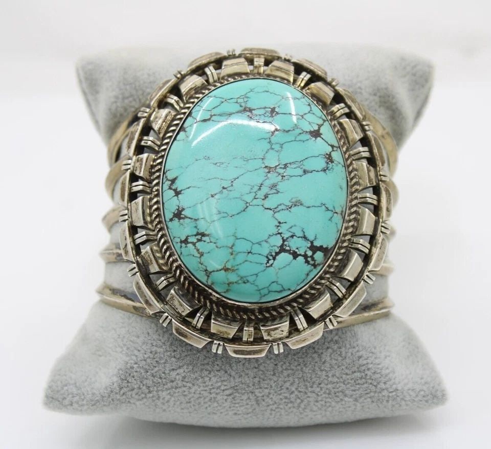 NAVAJO CHRIS TOM STERLING SILVER TURQUOISE CUFF BRACELET 7" - 116.2 GRAMS (1 of 2)