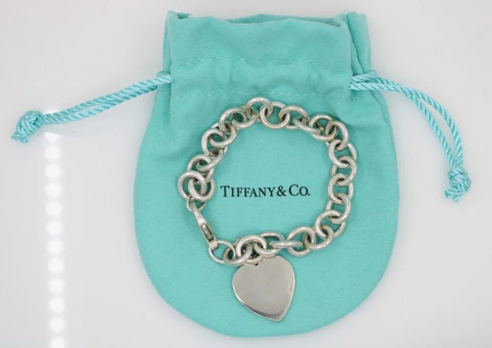 TIFFANY & CO. STERLING SILVER RETURN TO TIFFANY HEART TAG CHARM BRACELET 7" (1 of 2)