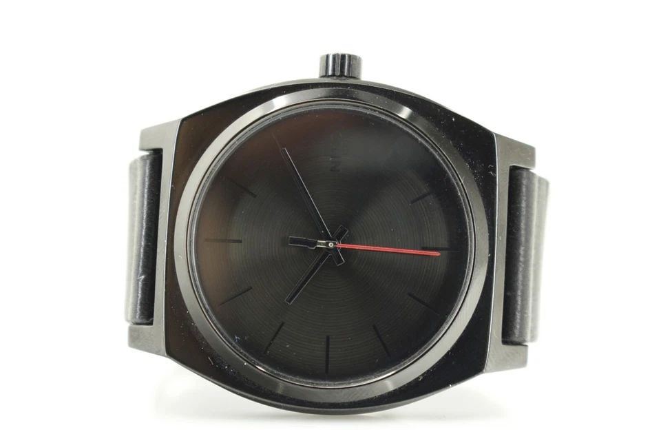 BLACK NIXON THE TIME TELLER SW DARTH VADER, BLACK 37MM DIAL WATCH (1 of 2)