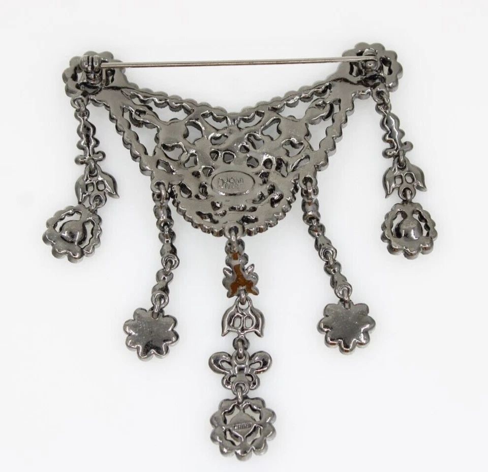 JOAN RIVERS CRYSTAL CHANDELIER DANGLE PIN BROOCH (1 of 2)