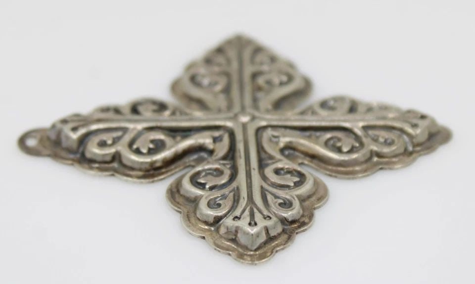 1978 REED & BARTON STERLING SILVER CHRISTMAS CROSS ORNAMENT 15.1 GRAMS (1 of 2)