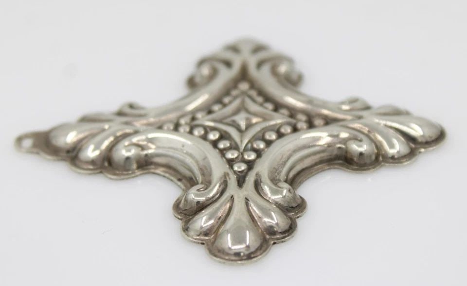1990 REED & BARTON STERLING SILVER CHRISTMAS CROSS ORNAMENT 11.2 GRAMS (1 of 2)