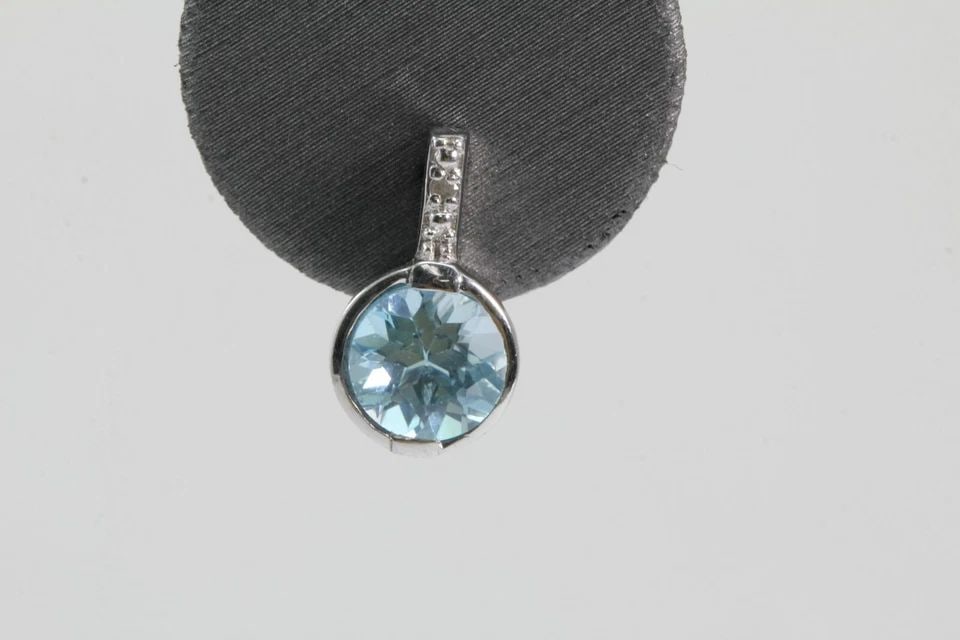 HAN THAILAND 925 LIGHT BLUE TOPAZ EARRINGS W/DIAMONDS- 3 G (1 of 1)