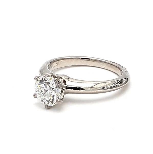 TIFFANY & CO.. 1.22 CARAT ROUND BRILLIANT F-VVS DIAMOND PLATINUM RING: TIFFANY & CO.. 1.22 CARAT ROUND BRILLIANT F-VVS DIAMOND PLATINUM RING Title: Tiffany and Co 1.22 Carat Round Brilliant Shape F-VVS1 Diamond Platinum Engagement Ring Style: Engagement Metal: Platinum G