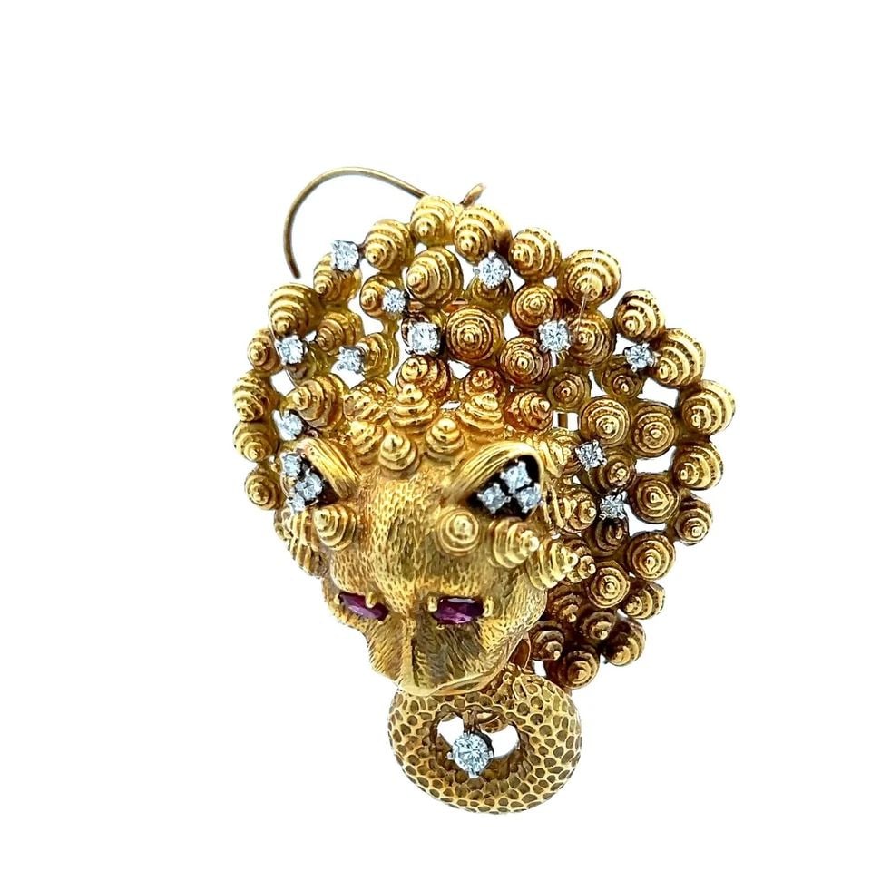 18K YELLOW GOLD PIN BROOCH WITH 0.68 CARAT ROUND DIAMONDS AND 0.3 CARAT RUBY (1 of 2)