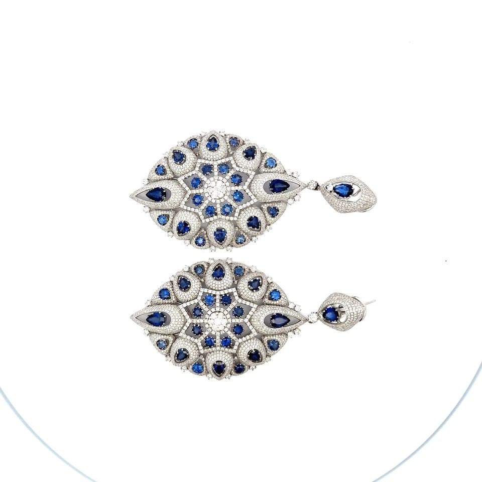 12.51 CARAT DIAMOND 18K WHITE GOLD DANGLING EARRING DANGLE/DROP (1 of 2)