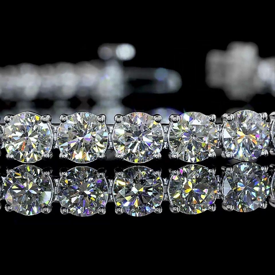 LAB-GROWN 10.55 CARAT ROUND -SI DIAMOND 14K WHITE GOLD TENNIS BRACELET: LAB-GROWN 10.55 CARAT ROUND -SI DIAMOND 14K WHITE GOLD TENNIS BRACELET Title: High-quality Brand-New Echo Friendly Elegant Lab-Grown 10.55 Carat Round -SI Diamond 14K White Gold Tennis Bracelet Video 