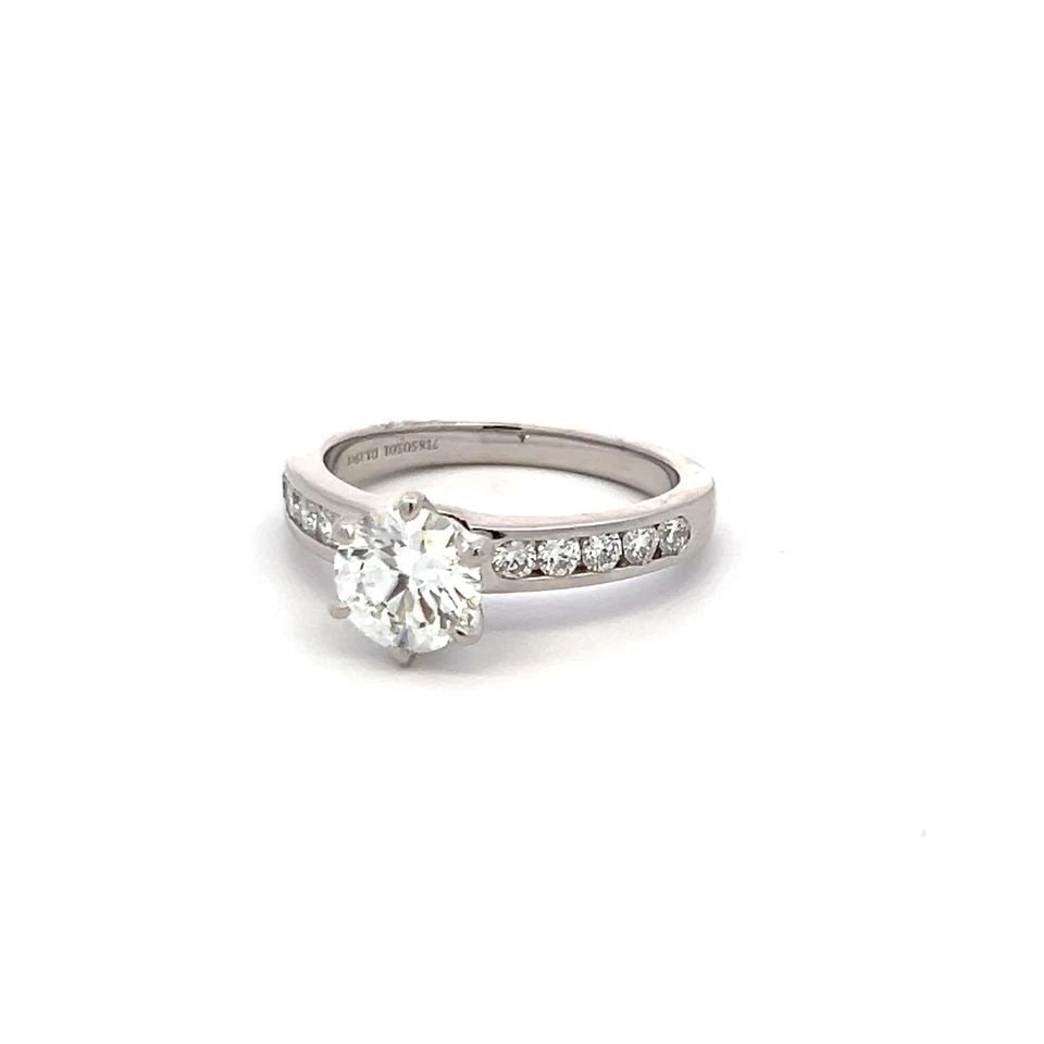TIFFANY & CO 1.49 CARAT ROUND BRILLIANT DIAMOND PLATINUM ENGAGEMENT RING (1 of 2)