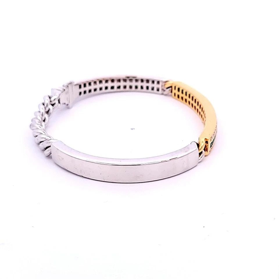 0.85 CARAT EMERALD 0.65 CARAT WHITE DIAMOND 18 KARAT YELLOW GOLD BANGLE BRACELET: 0.85 CARAT EMERALD 0.65 CARAT WHITE DIAMOND 18 KARAT YELLOW GOLD BANGLE BRACELET Title: 0.85 Carat Emerald 0.65 Carat White Diamond 18 Karat Yellow Gold Bangle Bracelet Style: Bangle Metal: 18 Karat Y